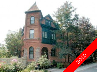 Toronto Detached: 4 bedroom