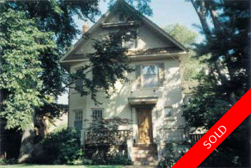 Toronto Detached: 4 bedroom